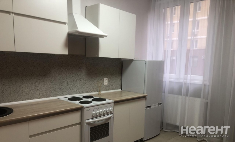 Сдается 1-комнатная квартира, 35 м²