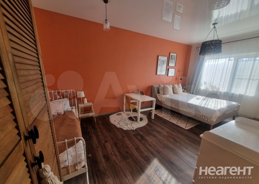 Продается 1-комнатная квартира, 42,3 м²