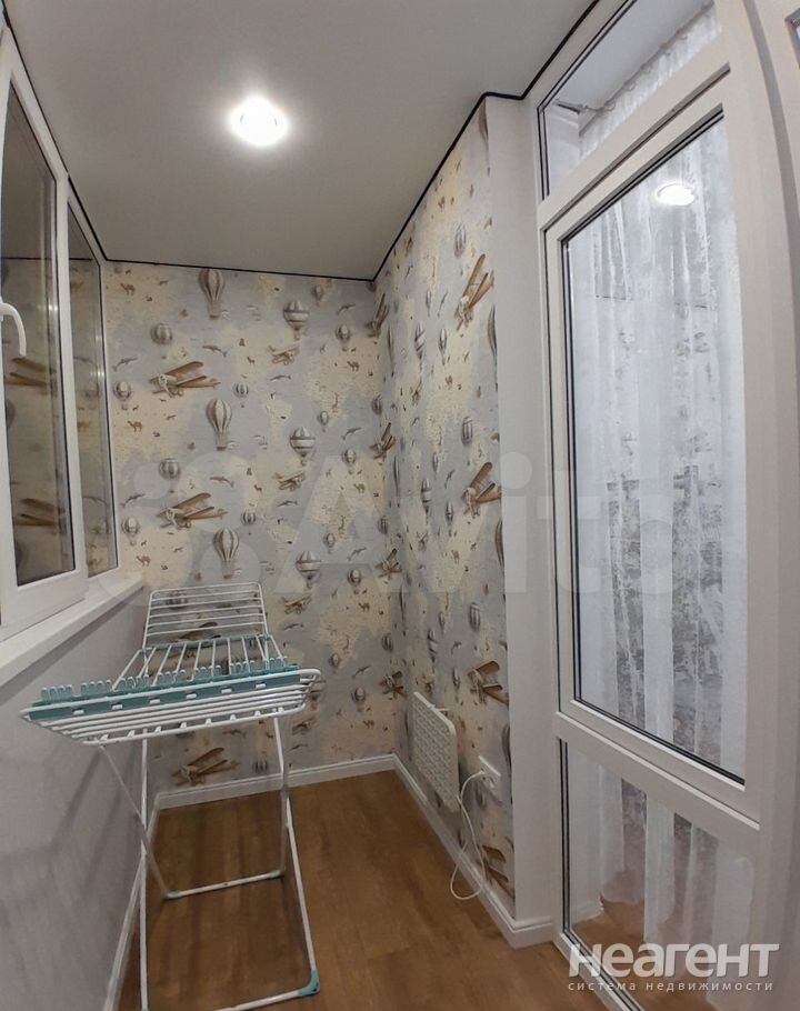 Сдается Многокомнатная квартира, 80 м²