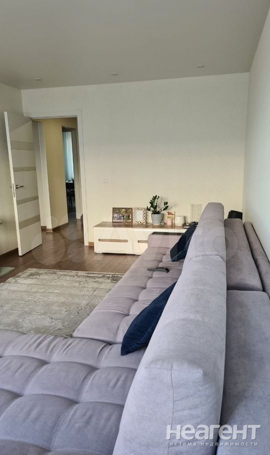 Сдается 2-х комнатная квартира, 65 м²