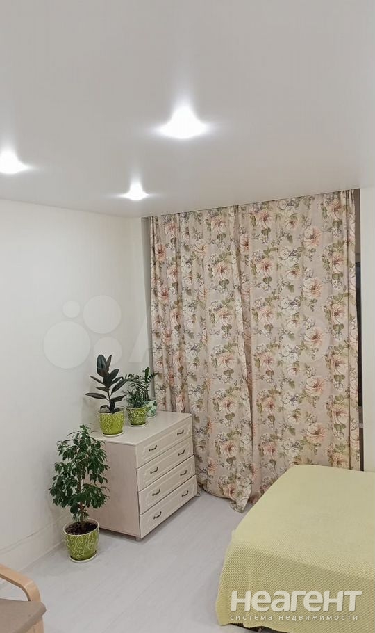 Продается 1-комнатная квартира, 39 м²