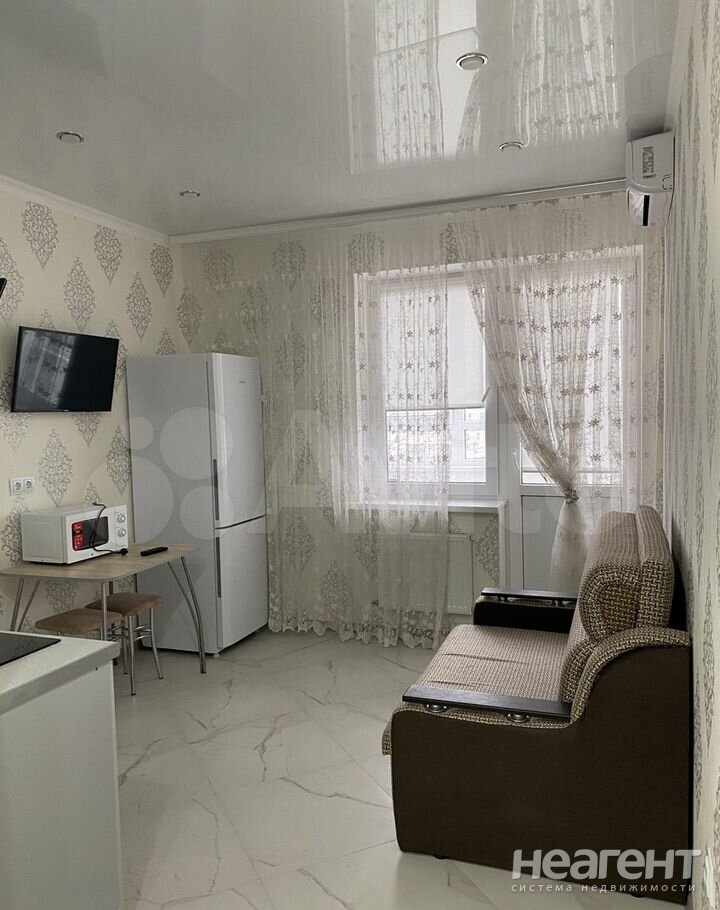 Сдается 1-комнатная квартира, 18,4 м²