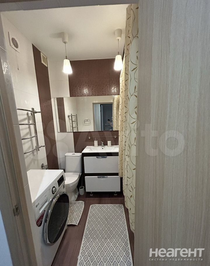 Продается 1-комнатная квартира, 39 м²