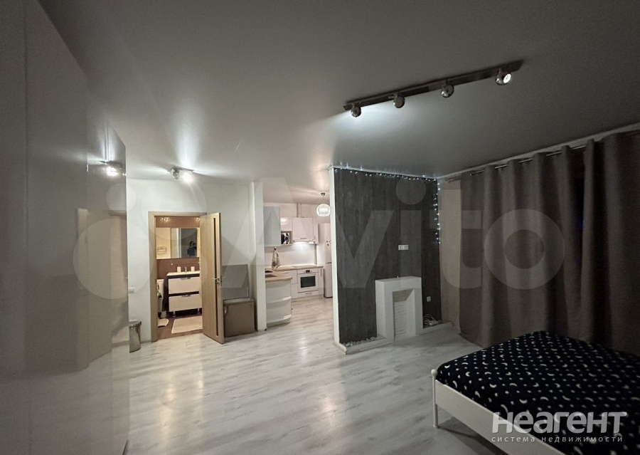 Продается 1-комнатная квартира, 39 м²