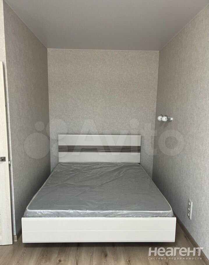 Продается 1-комнатная квартира, 32,5 м²