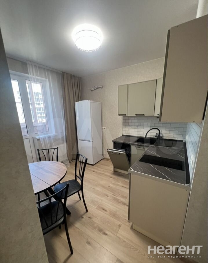 Продается 1-комнатная квартира, 32,5 м²