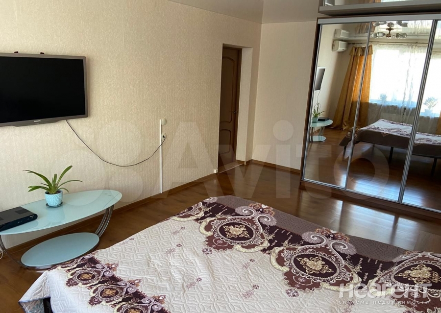 Продается 2-х комнатная квартира, 56 м²