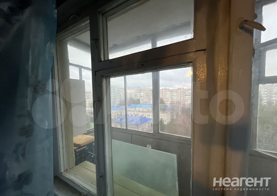 Продается 3-х комнатная квартира, 64 м²