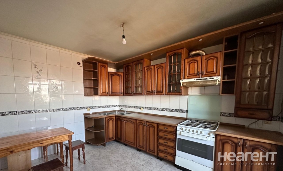 Продается Многокомнатная квартира, 125,7 м²