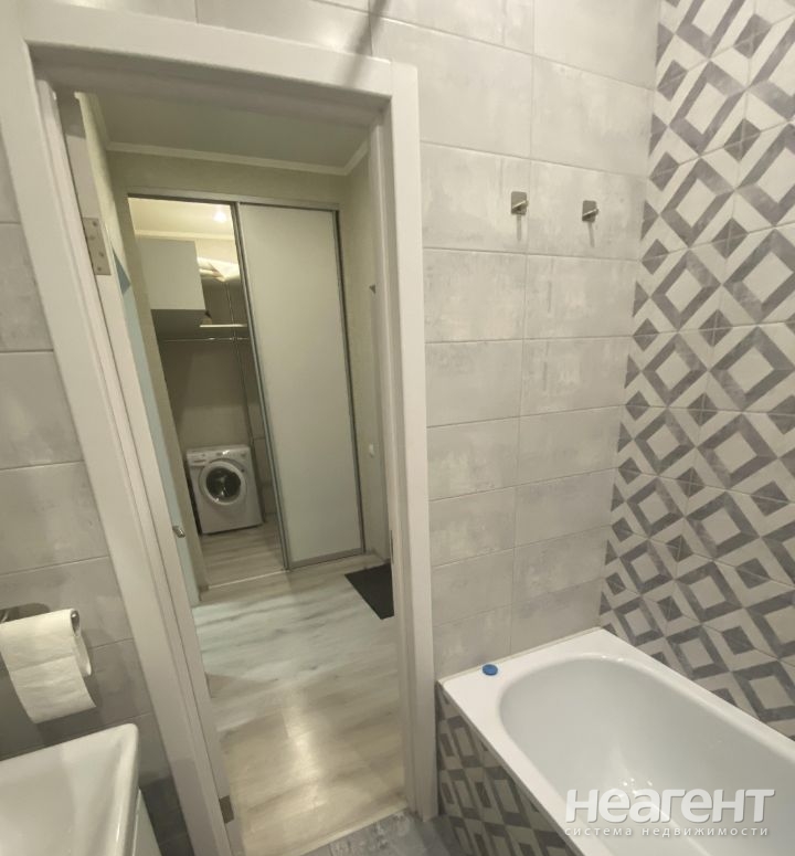 Сдается 1-комнатная квартира, 33 м²