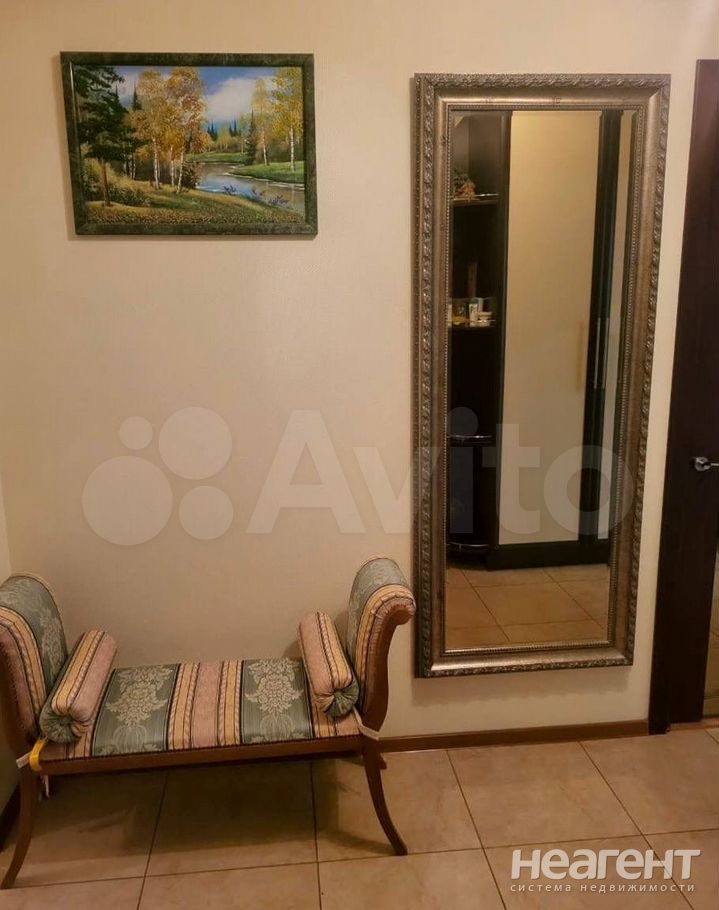 Продается 3-х комнатная квартира, 106 м²