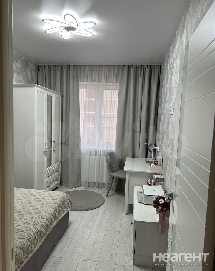 Сдается Многокомнатная квартира, 75 м²