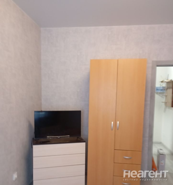 Сдается 1-комнатная квартира, 36 м²