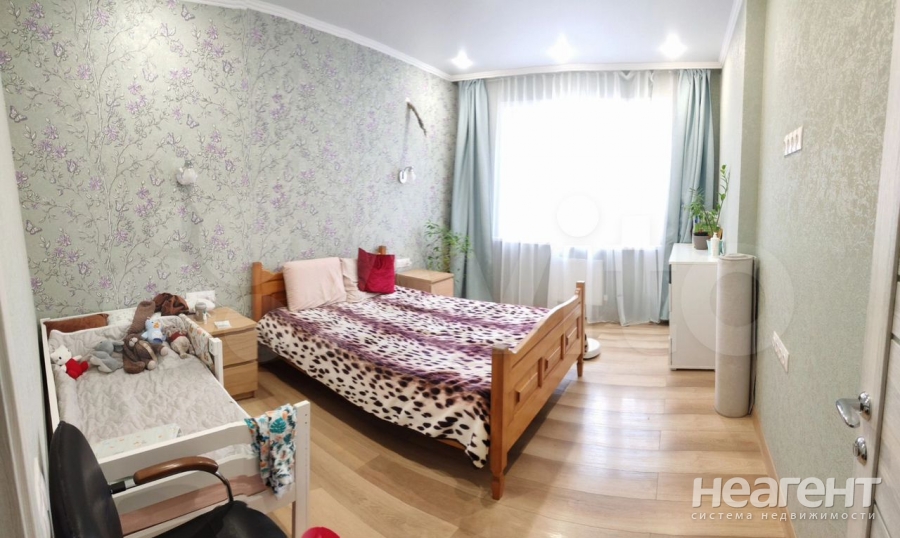 Продается 2-х комнатная квартира, 80,4 м²