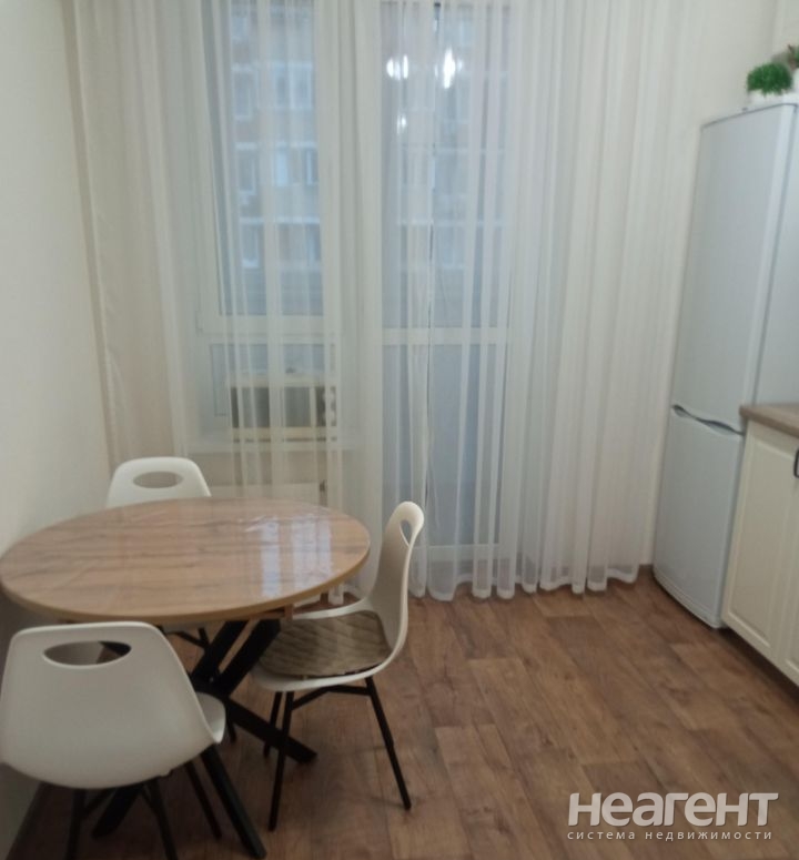 Сдается Многокомнатная квартира, 67 м²