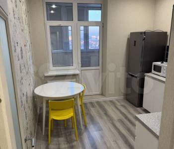 Сдается 1-комнатная квартира, 41 м²