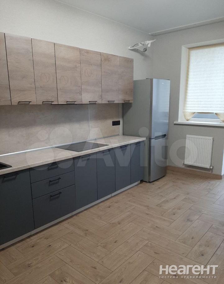 Сдается 2-х комнатная квартира, 66 м²