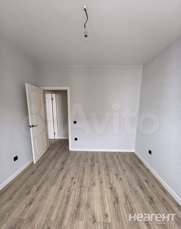 Продается 1-комнатная квартира, 36,2 м²