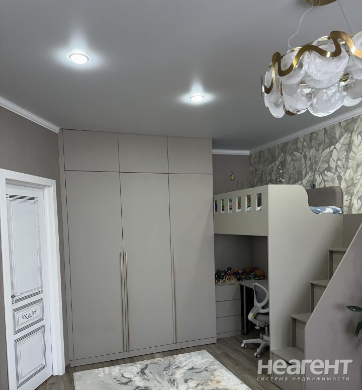 Продается 1-комнатная квартира, 44,61 м²