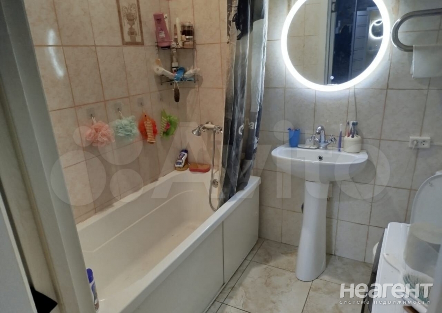 Продается 1-комнатная квартира, 39 м²