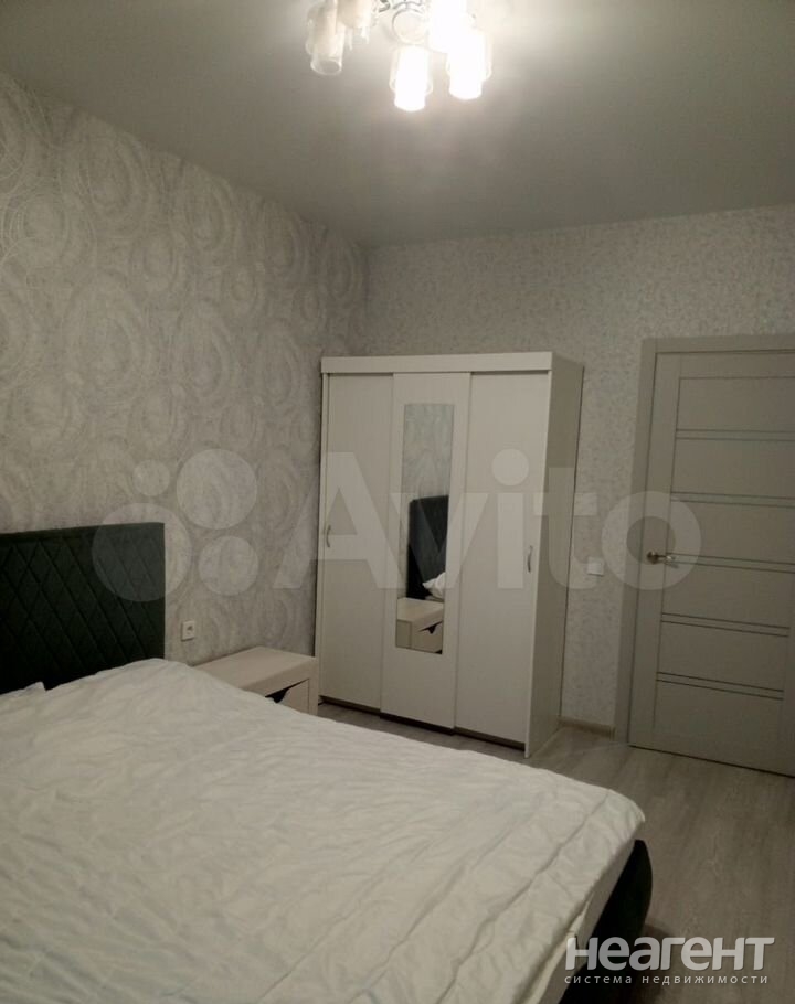 Сдается 2-х комнатная квартира, 60 м²