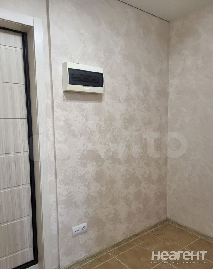 Продается 1-комнатная квартира, 30,2 м²