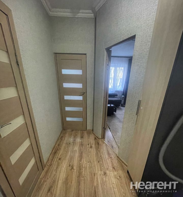 Продается 1-комнатная квартира, 35,9 м²