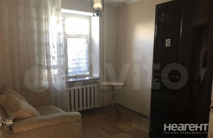 Продается Многокомнатная квартира, 79 м²