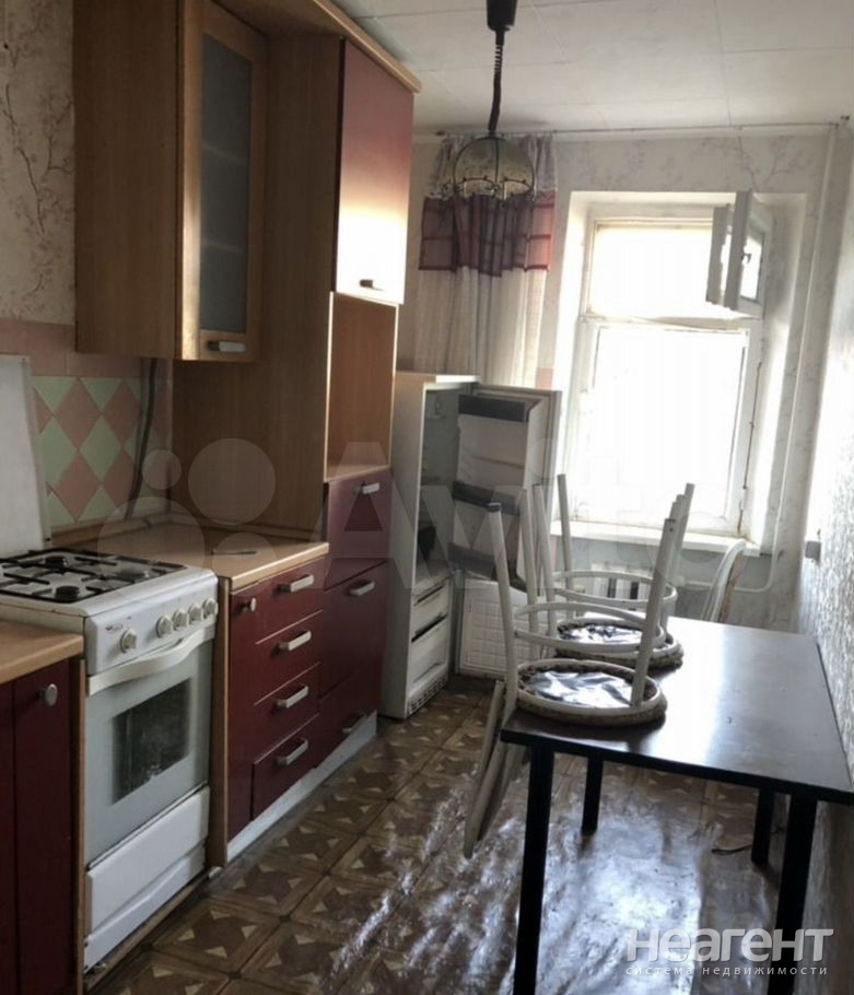 Продается Многокомнатная квартира, 79 м²