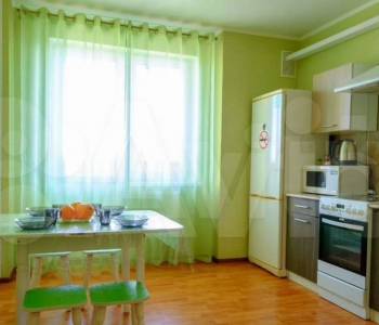 Продается 1-комнатная квартира, 40 м²