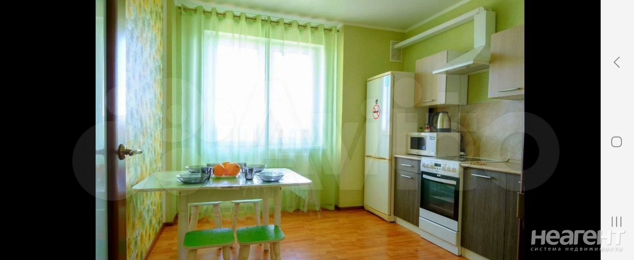 Продается 1-комнатная квартира, 40 м²