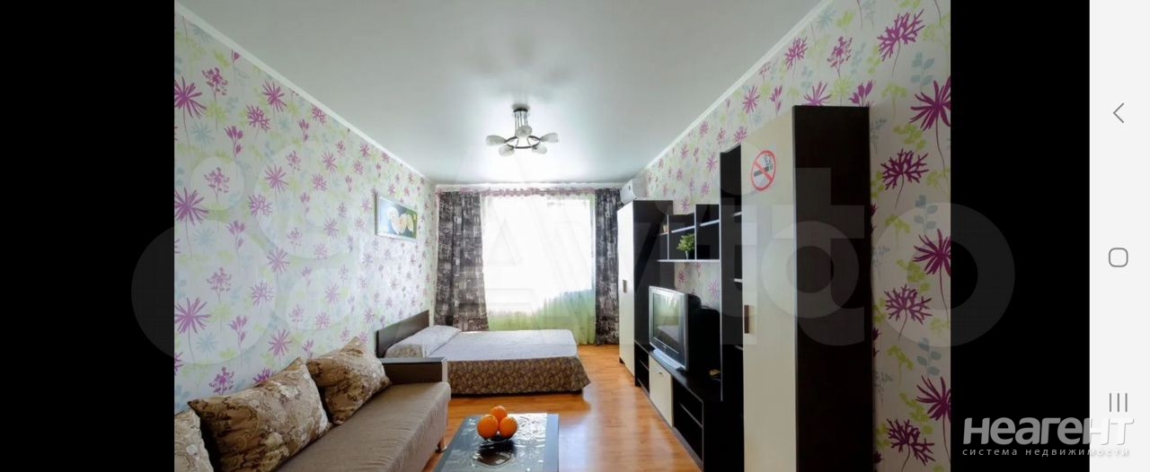 Продается 1-комнатная квартира, 40 м²