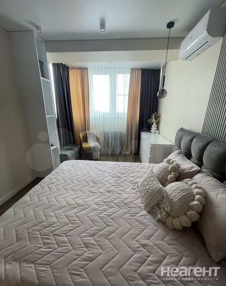 Продается 2-х комнатная квартира, 70 м²