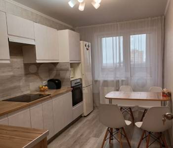 Продается 2-х комнатная квартира, 66,7 м²