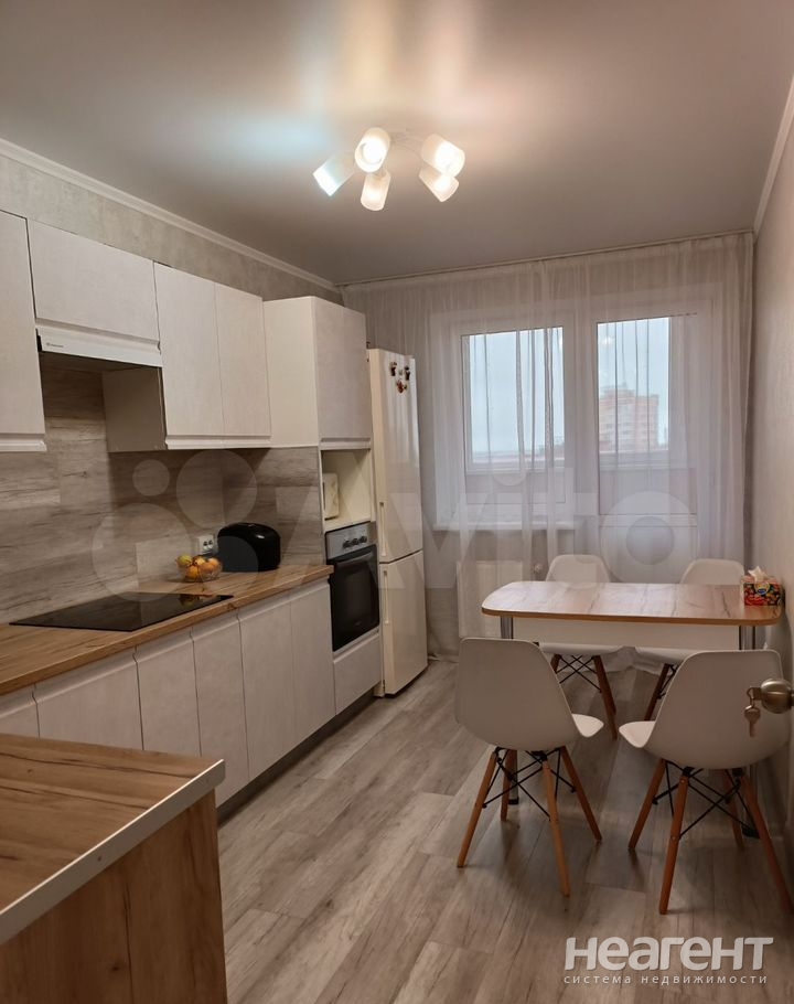 Продается 2-х комнатная квартира, 66,7 м²