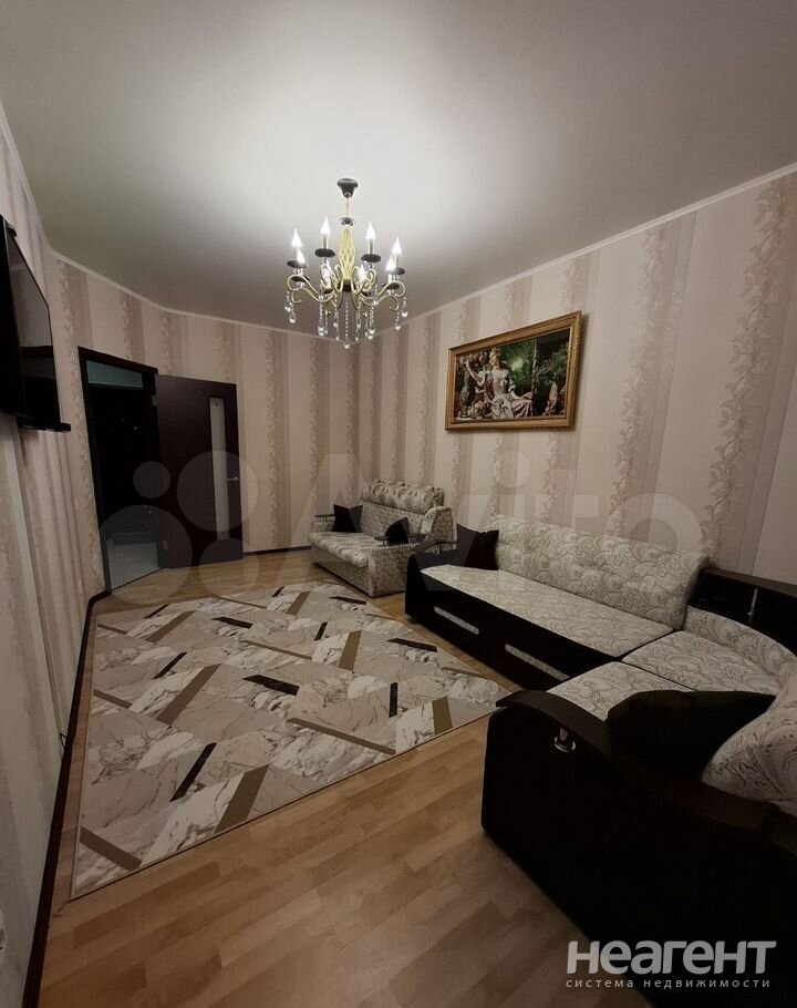 Сдается 1-комнатная квартира, 40 м²