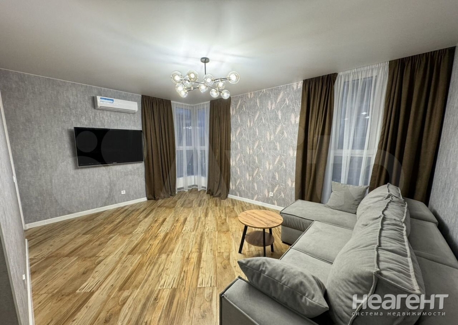 Сдается 2-х комнатная квартира, 60 м²