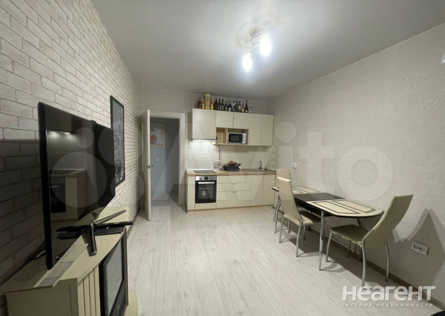 Сдается Многокомнатная квартира, 70 м²