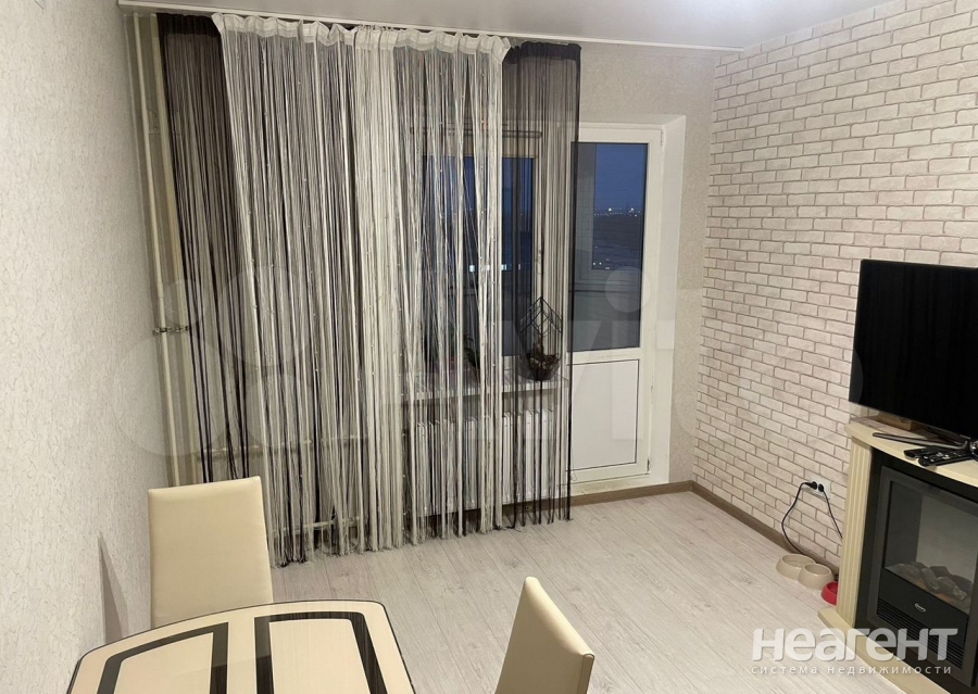 Сдается Многокомнатная квартира, 70 м²