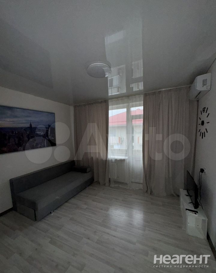 Продается 1-комнатная квартира, 30 м²