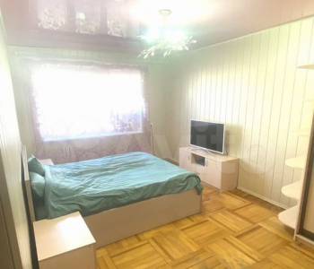 Продается Многокомнатная квартира, 104 м²