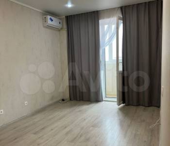 Продается 1-комнатная квартира, 38 м²