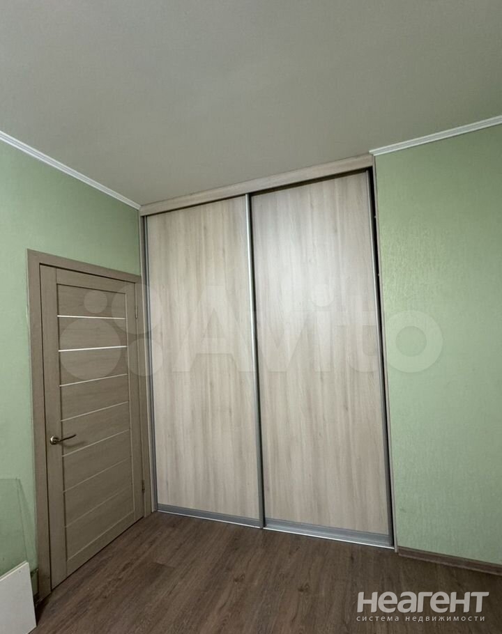 Сдается 1-комнатная квартира, 40 м²