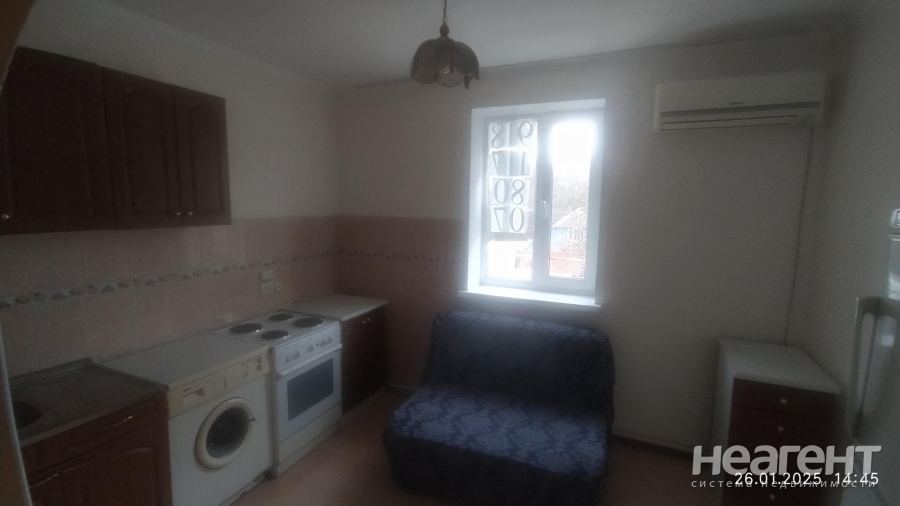 Продается 1-комнатная квартира, 32,5 м²