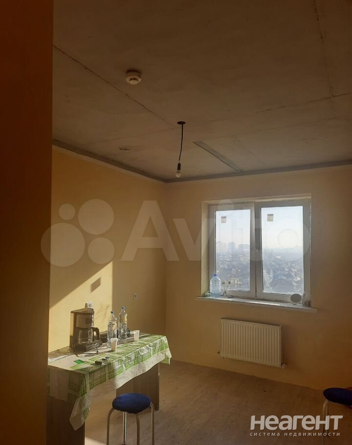 Сдается 1-комнатная квартира, 38 м²