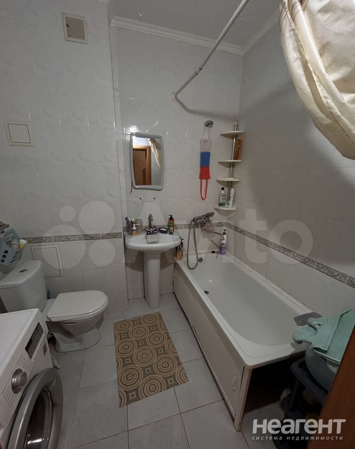 Продается 1-комнатная квартира, 39,4 м²