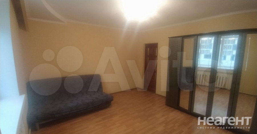 Продается 1-комнатная квартира, 32,5 м²