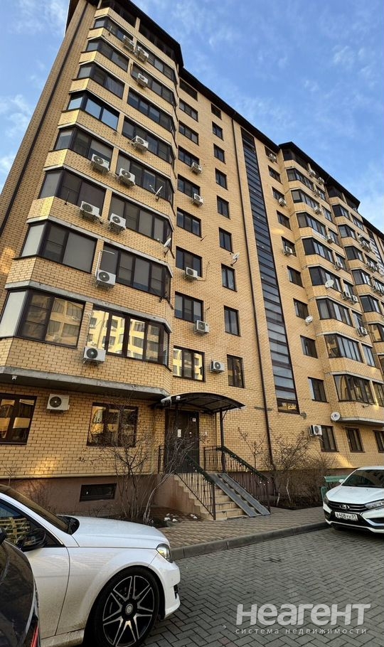 Продается 1-комнатная квартира, 47,7 м²