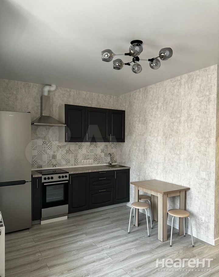 Сдается 1-комнатная квартира, 30 м²