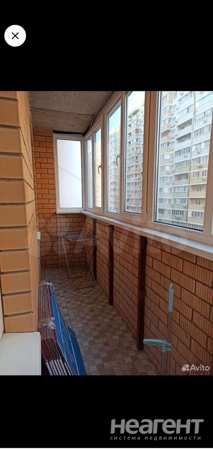 Продается 1-комнатная квартира, 40,9 м²